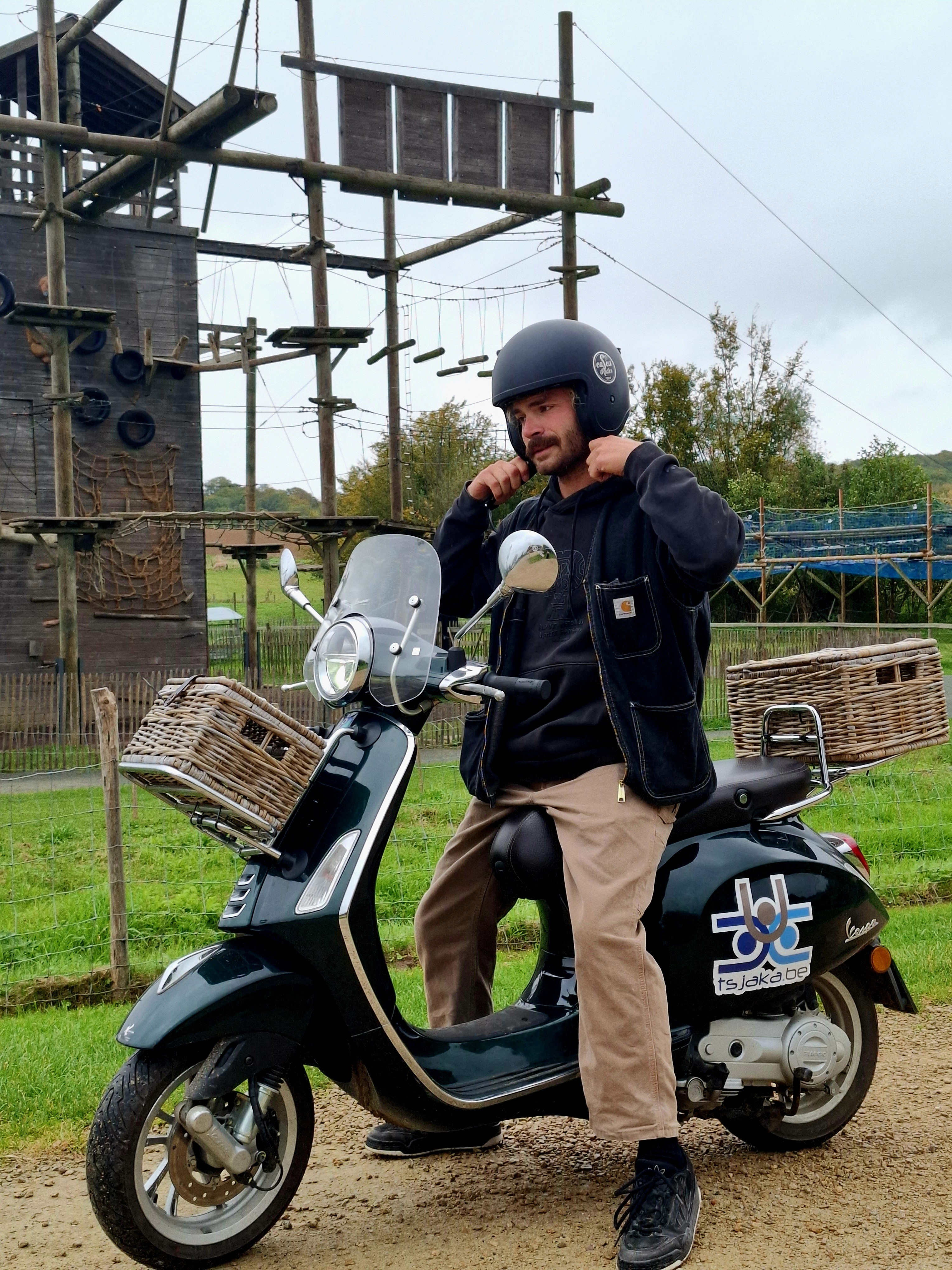 Verhuur Vespa 